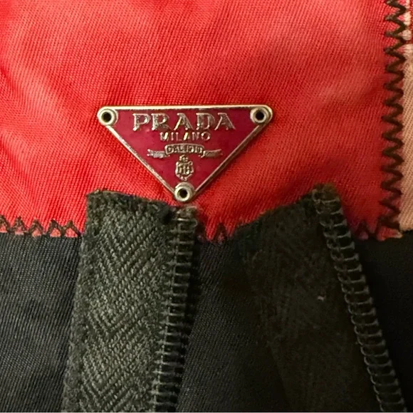 🔥SALE🔥🖤AUTHENTIC RARE PRADA NYLON ROBOT TOTE BAG🖤